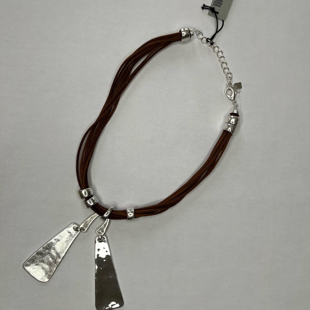 NECKLACE - Picture 4 of 12